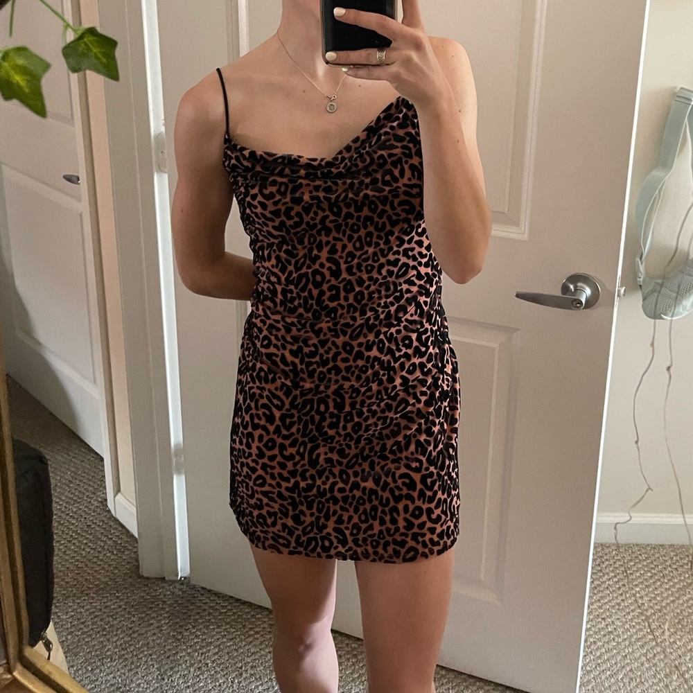 Alters state cowl neck dress🤎